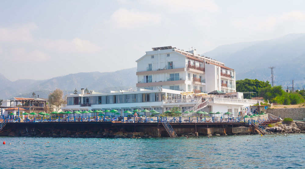 Manolya Hotel Kyrenia  Exterior photo